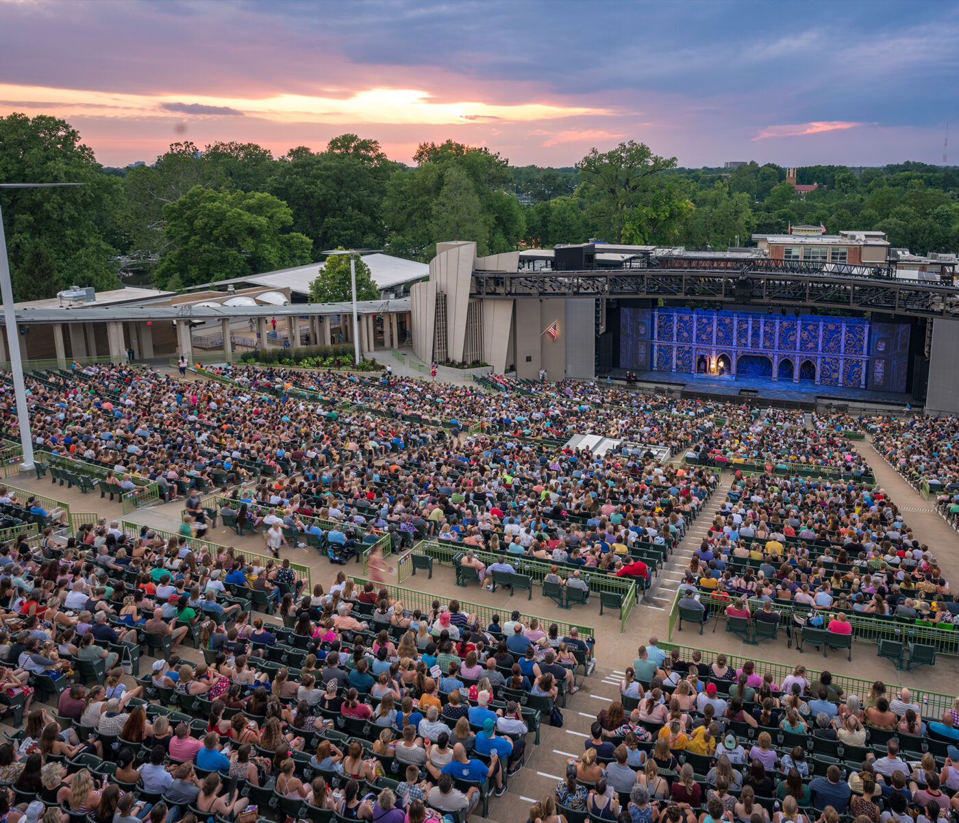 The Muny - America's Oldest and Largest Outdoor Musical Theatre