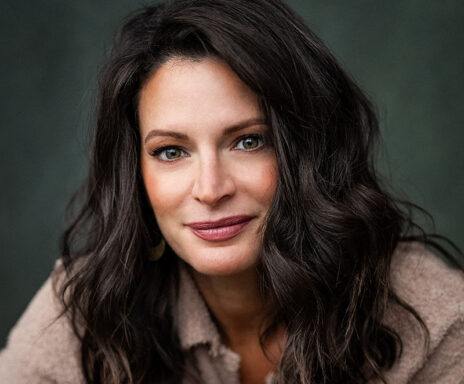Headshot of Jackie Burns